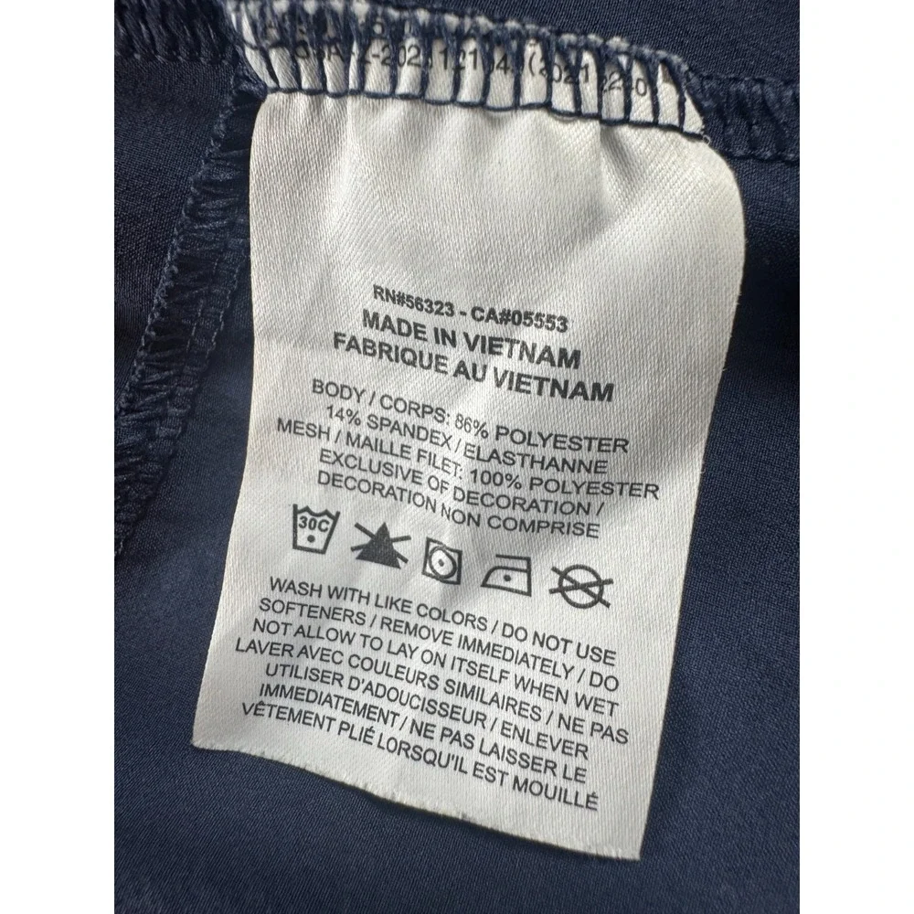 Nike Athletic Shorts Mens Blue Reflective Logo‎ Drawstring Zipped Pocket Stretch